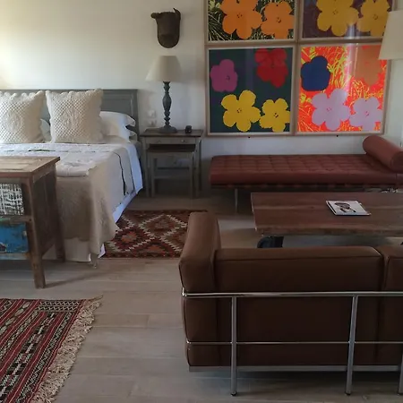 Pastis St Tropez Готель