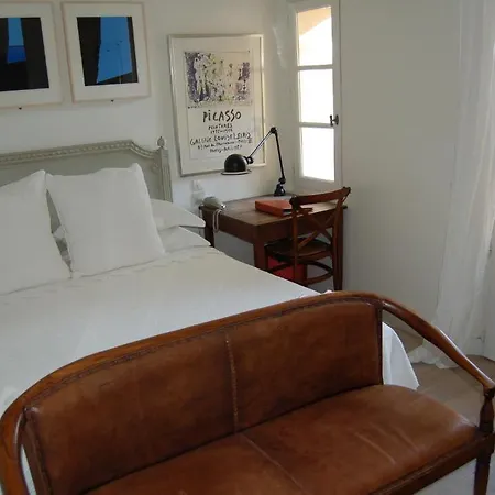 Pastis St Tropez 2* Saint-Tropez