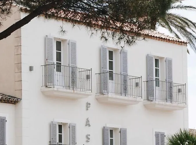 Hotel Pastis St Tropez 2*