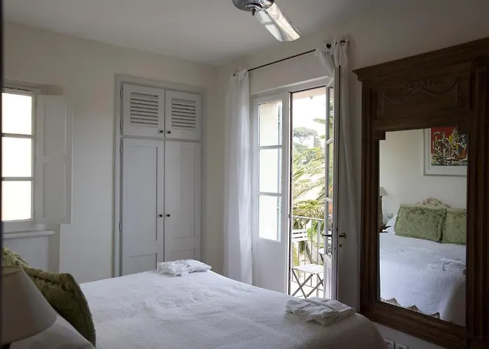 Hotel Pastis St Tropez 2*