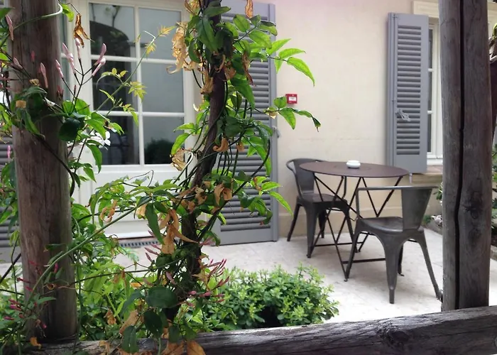 Pastis St Tropez 2* Saint Tropez